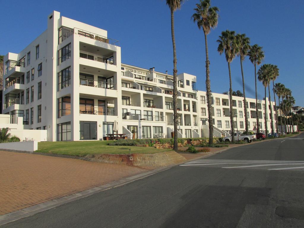 Point Village Accommodation - Santos 7 Mossel Bay Exterior photo